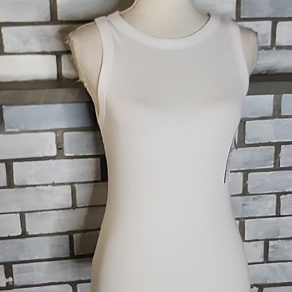 Time And Tru Women's Sleeveless High Neck Ribbed Tank Top Size Small White - Picture 3 of 13